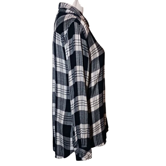 Rails Black/Green/White Plaid Rayon Flannel Size M - Picture 5 of 11